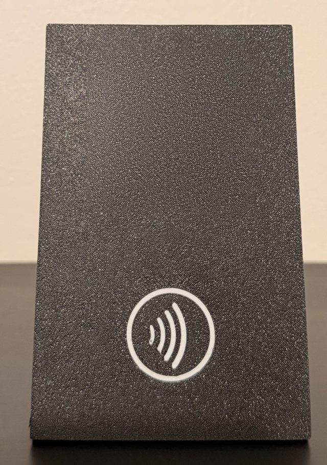Placa NFC de mesa em PLA